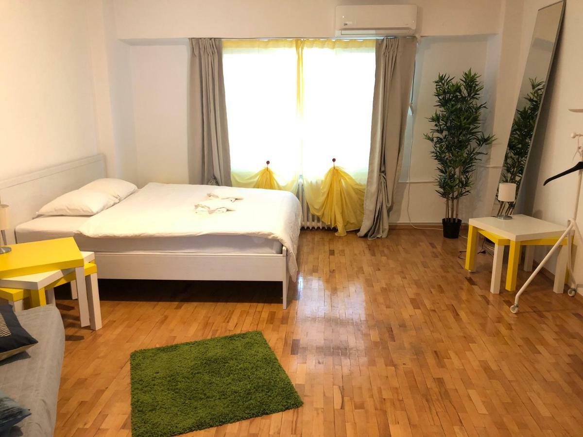 Hats By Green Apartments Bucureşti Ngoại thất bức ảnh
